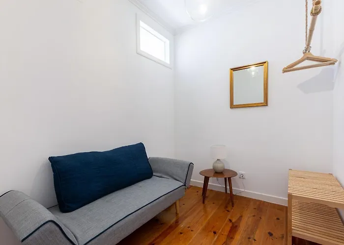 White & Blue Vintage In Graca Appartement