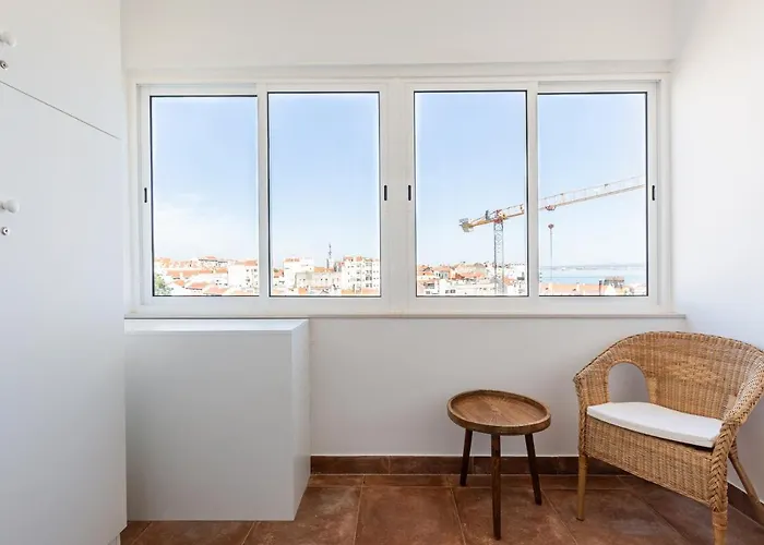 White & Blue Vintage In Graca Appartement *