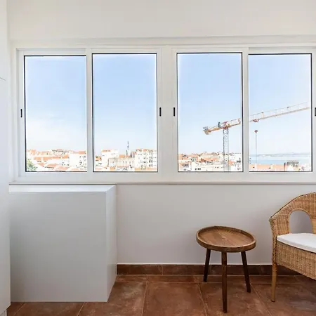 White&blue Vintage In Graça Appartement *